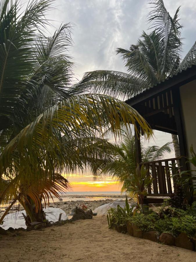 Beach House Kampung Genting エクステリア 写真