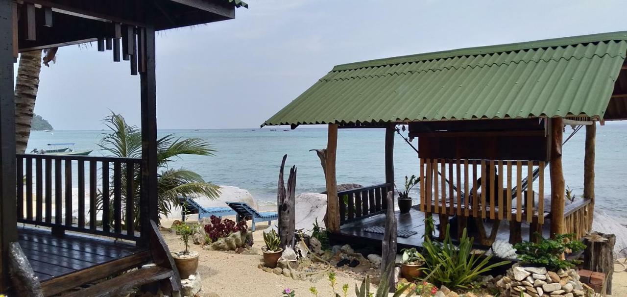 Beach House Kampung Genting エクステリア 写真
