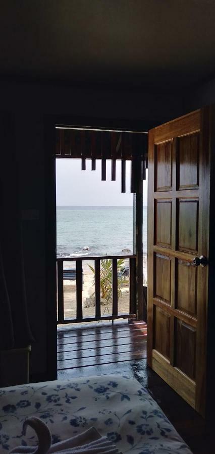 Beach House Kampung Genting エクステリア 写真